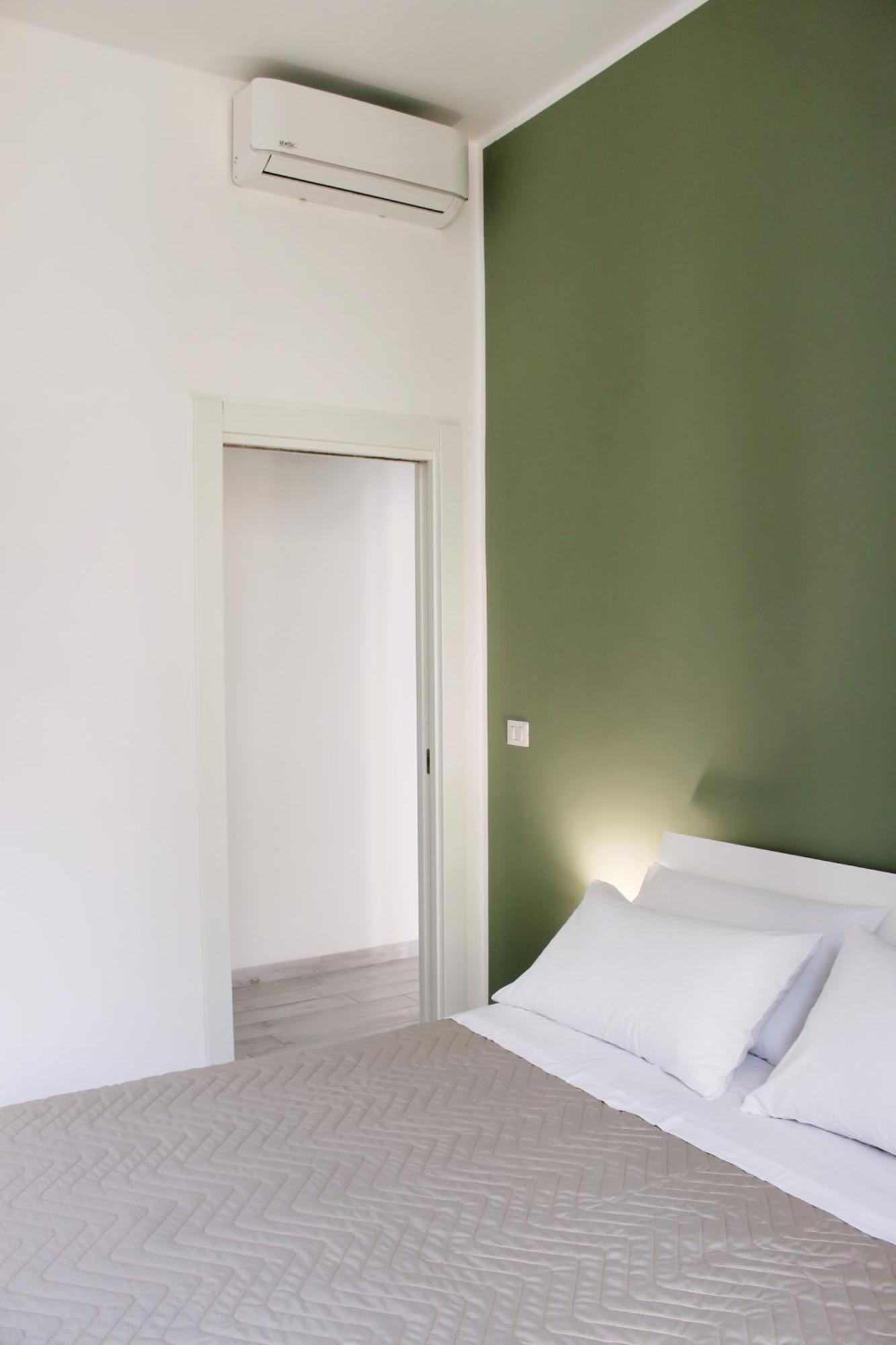 Alivi Indipendent Apartment Бриндизи Екстериор снимка