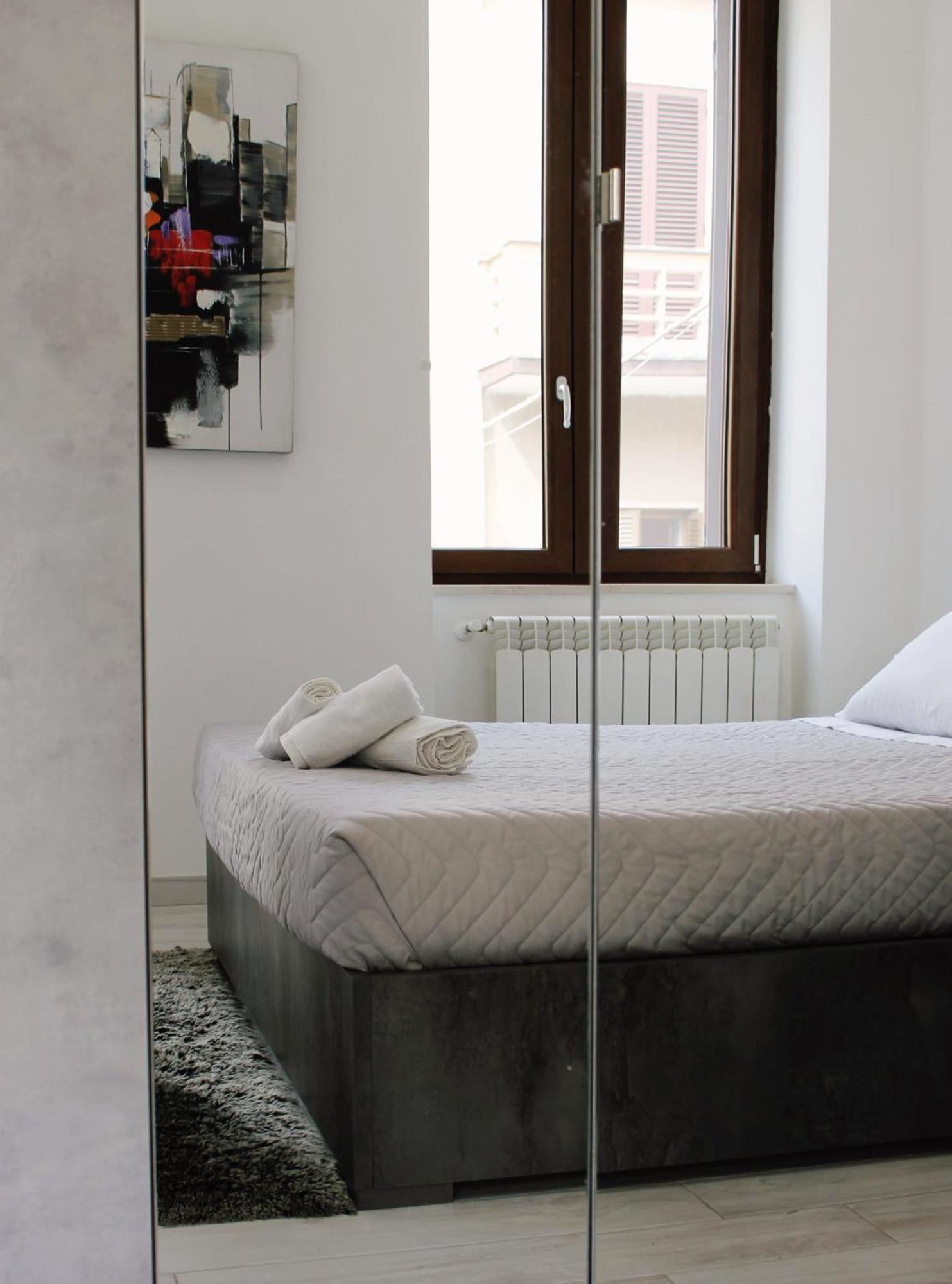 Alivi Indipendent Apartment Бриндизи Екстериор снимка